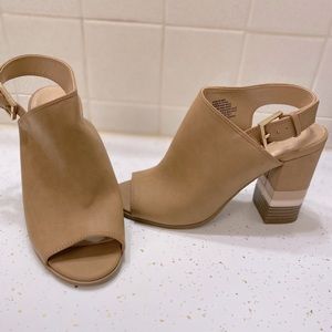 Brand new heels size 8.5